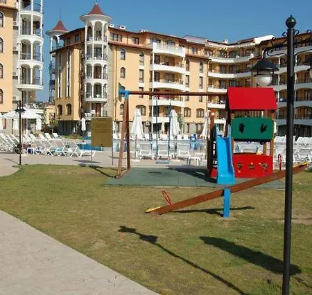 Апартаменты Hany - 3 Pools, Spa, Gym, Playgrounds Солнечный берег