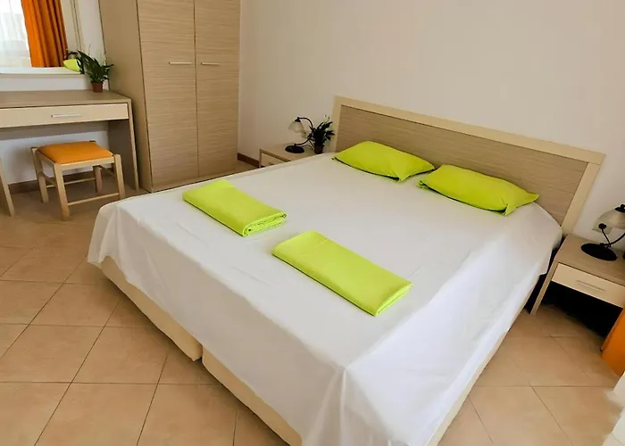 Apartman Hany - 3 Pools, Spa, Gym, Playgrounds